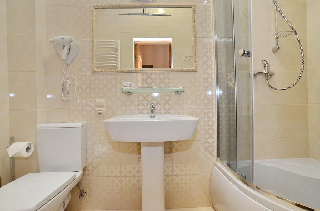 Chaban Aparthotel Bukovel Ruang foto