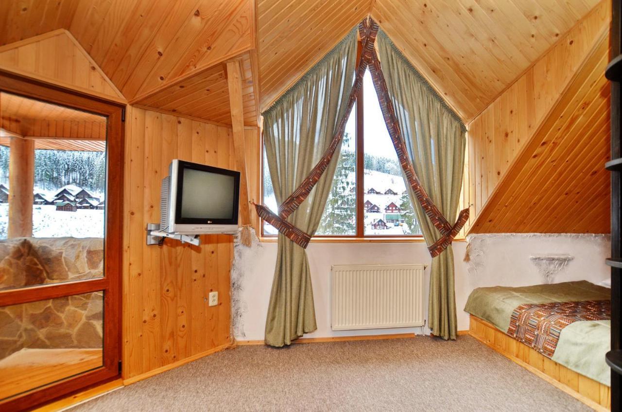 Chaban Aparthotel Bukovel Bagian luar foto